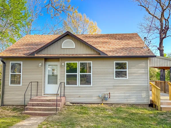 612 E Benton Avenue, Ava, MO 65608