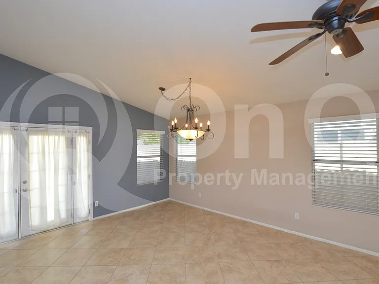 4734 E Charleston Ave — Photo 10