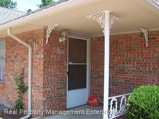 3rd image of 2623 NW 50th St