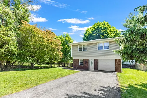 33 Mattocks Pl Photo 1