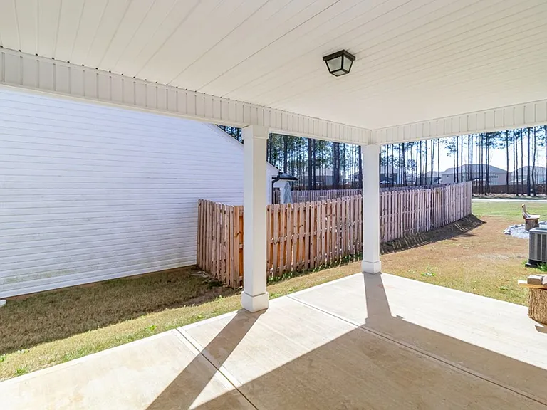 2112 Kinsale Ave — Photo 41