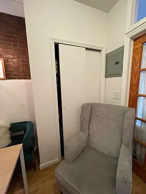 Rented by Best Apartments North Inc | media 28