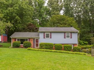 3320 Wide Country Rd, Pfafftown, NC 27040