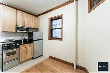 Rented by Bond New York