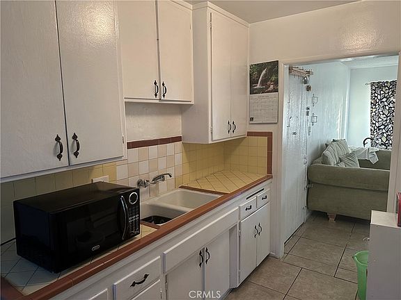 8500 Sunland Blvd APT 23, Sun Valley, CA 91352 | MLS #TR24006118 | Zillow