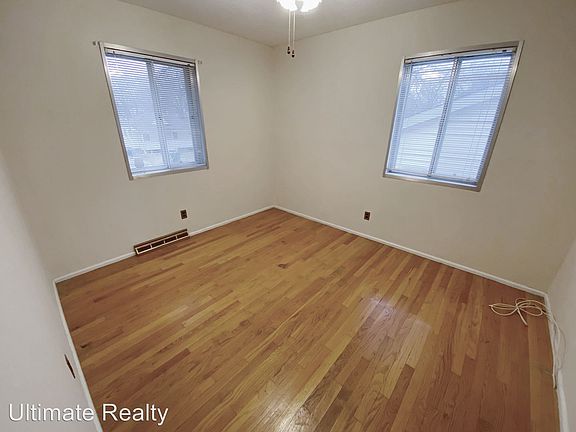 2nd image of 10056 McCartney Ln