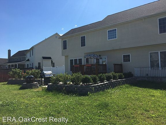 4th image of 106 Camaruge Ct