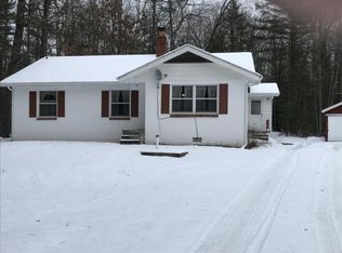 4801 S Barlow Rd, Oscoda, MI 48750
