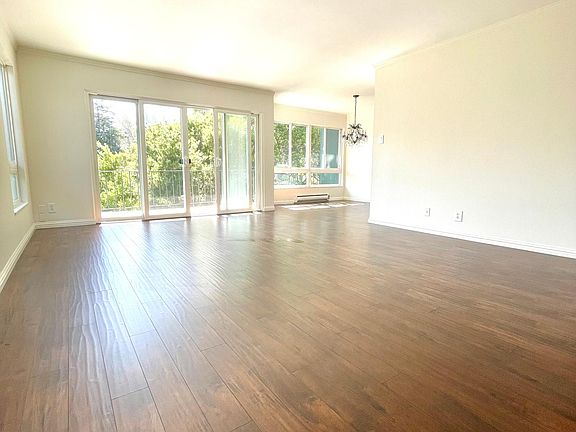 5th image of 821 N Humboldt St APT 412