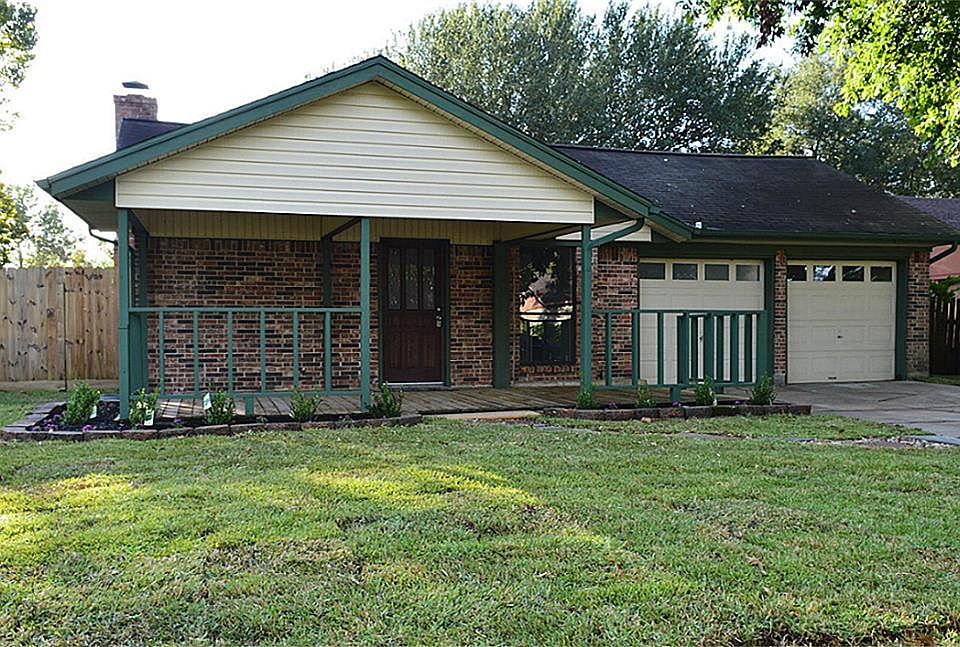 1st image of 3203 Mariner Dr