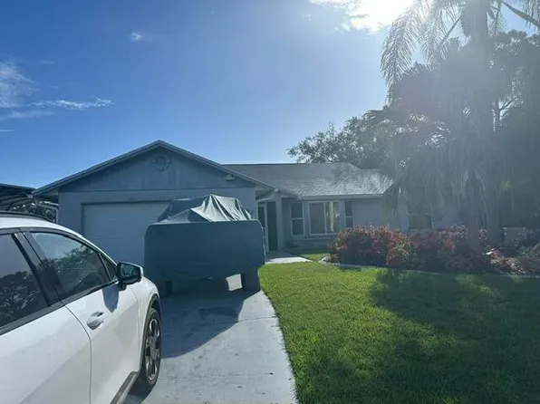 1697 SW Schleicher Lane, Port St Lucie, FL 34984