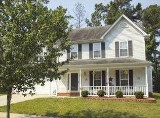 300 Arbor Crest Rd, Holly Springs, NC 27540