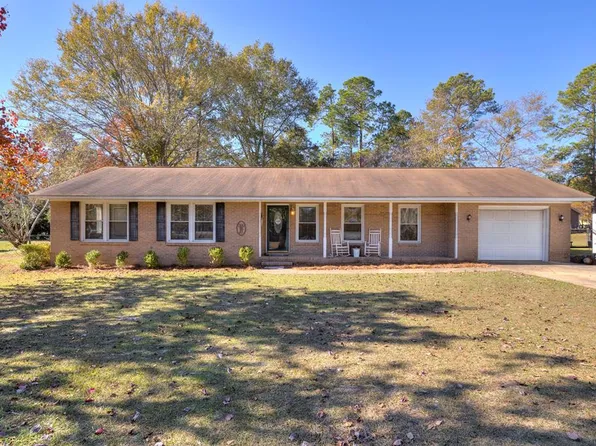 864 Trailmore Cir, Sumter, SC 29154