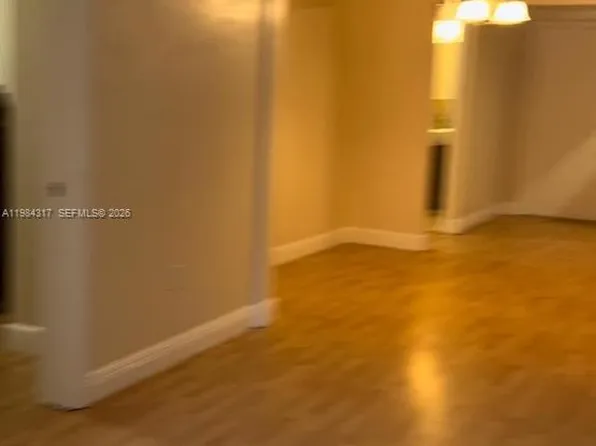 8866 SW 126th St, Miami, FL 33176