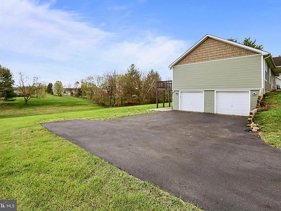 4th image of 54 Hickorywood Ct