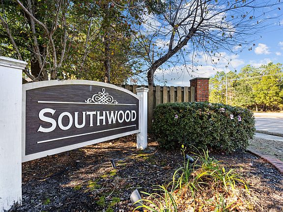 2nd image of 1160 Shipyard Blvd