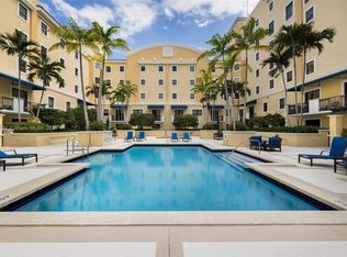 8395 SW 73rd Ave APT 706, Miami, FL 33143