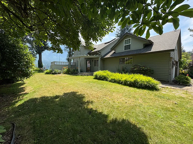 672 Skamania Landing Rd — Photo 1