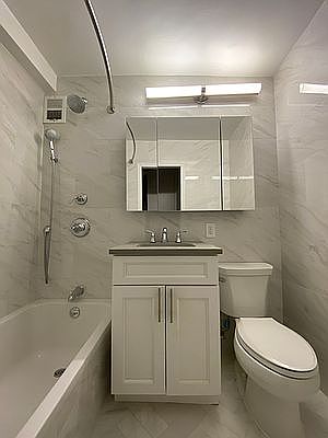 5th image of 305 E 86th St #1BE