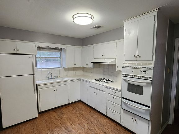 2nd image of 717 Westway & 1314 Alice St