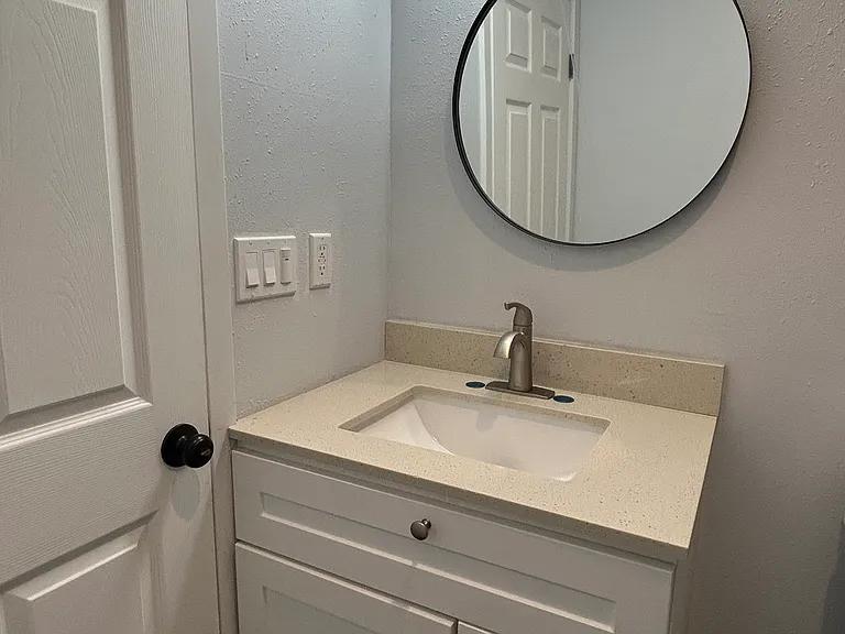 3721 Whiteside St #A — Photo 16