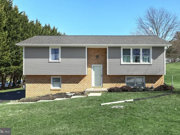 137 Sunset Ln, Abbottstown, PA 17301