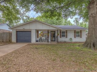 1119 S Oak St, Bristow, OK 74010
