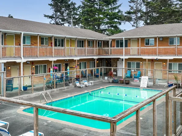 2233 Beach Dr #39, Seaside, OR 97138