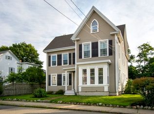 11 Allerton St #1, Plymouth, MA 02360