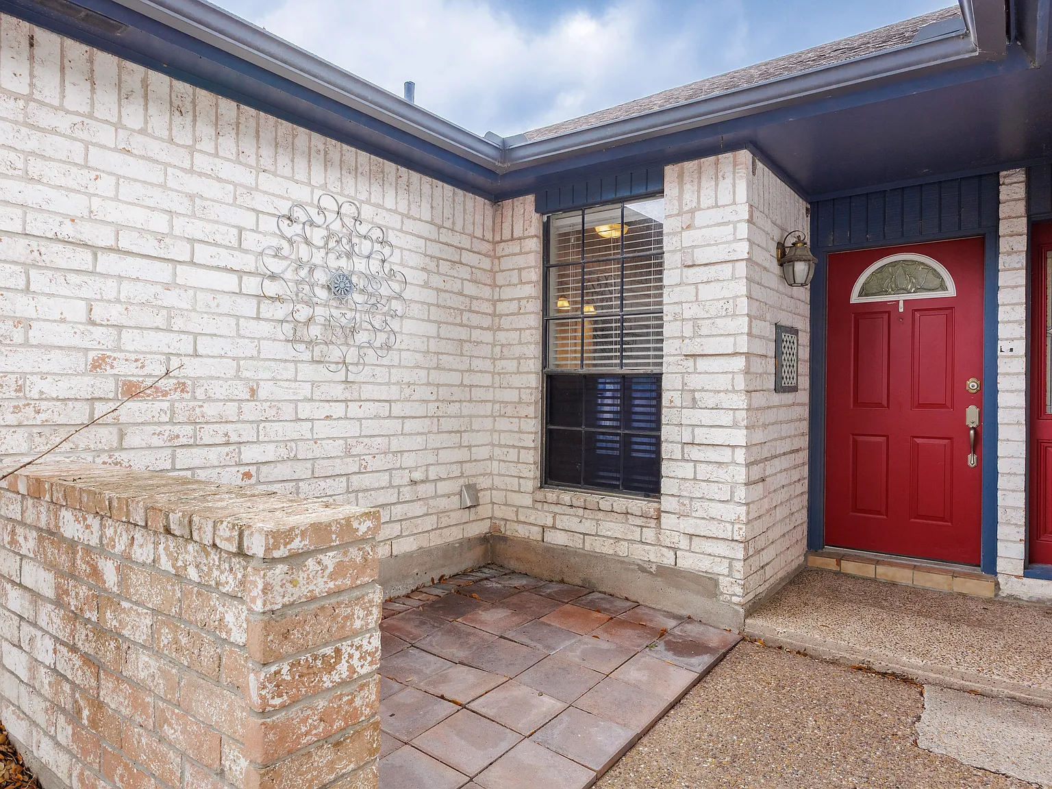 3 bed, 1768 sqft, $2,200 — Photo 4
