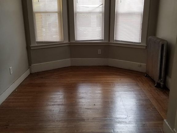 5th image of 534 Winthrop Ave #1