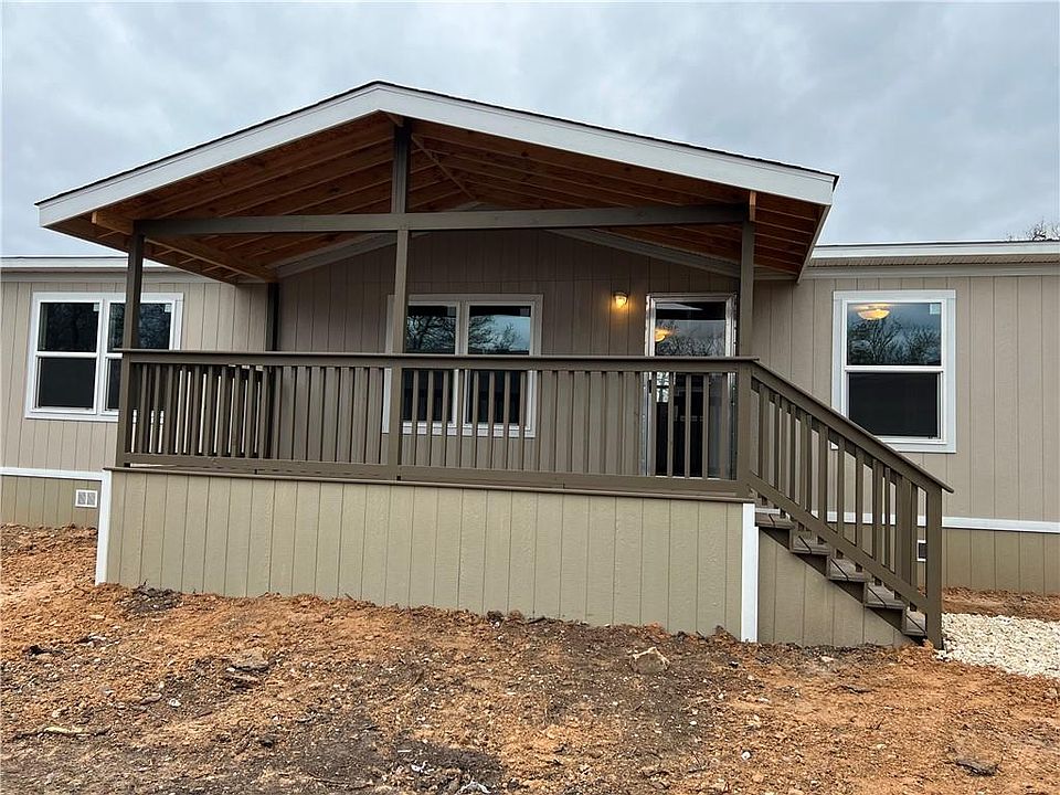 1st image of 137 Plumeria Dr