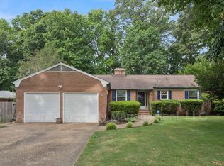 35 Curtis Dr, Newport News, VA 23603