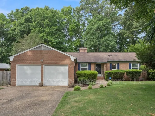35 Curtis Dr, Newport News, VA 23603