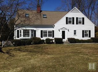 25 Fairty Dr, New Canaan, CT 06840