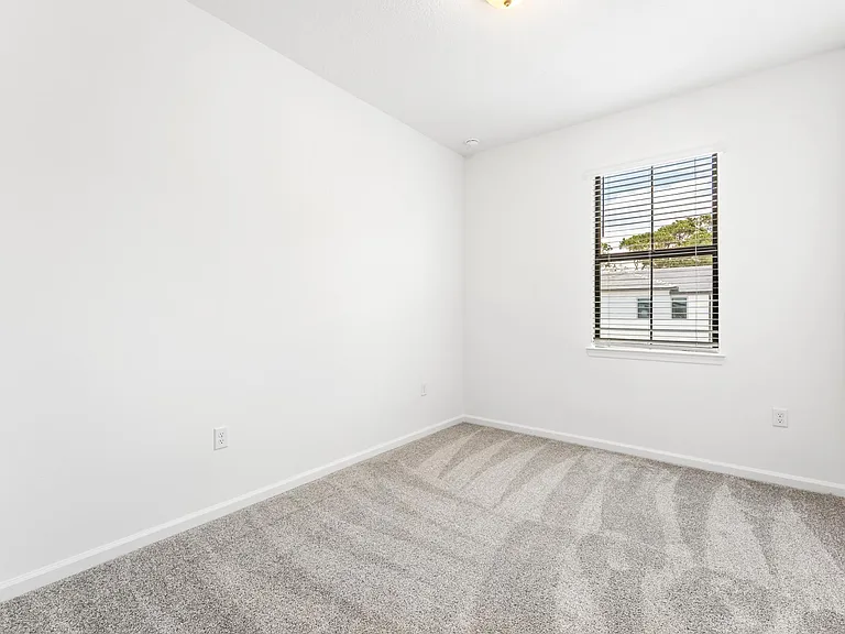 4333 Efendi Dr — Photo 34