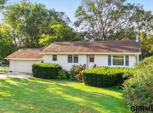 21823 Chestnut Rd, Council Bluffs, IA 51503