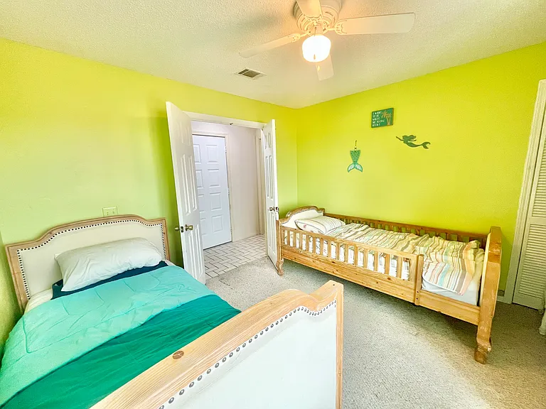6135 N Lagoon Dr #301 — Photo 3