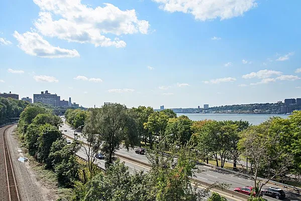 Sold by Keller Williams NYC | media 34