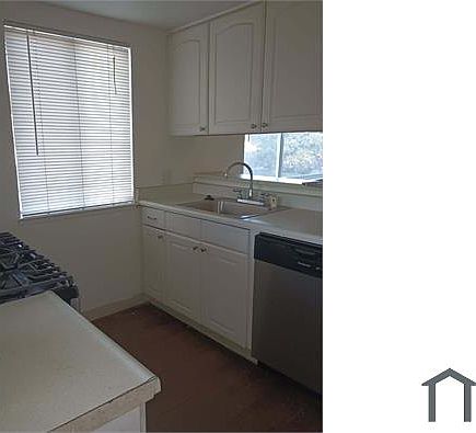 3rd image of 2208 Roselake Ave APT C
