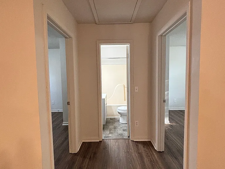 815 Woodlawn Ave — Photo 14