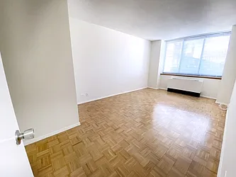 Rented by Royal Operation System