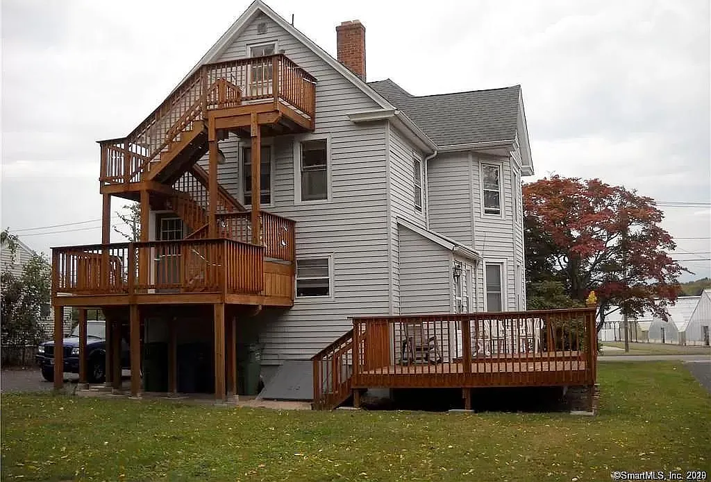 1 bed, 700 sqft, $1,200 — Photo 2
