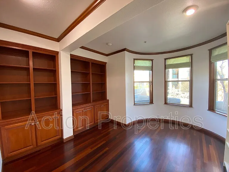 432 High St #101 — Photo 12