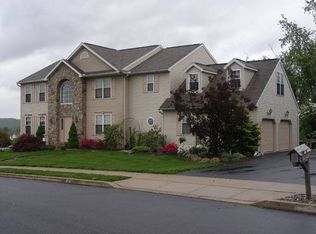 6 Ridge Ct, Mohnton, PA 19540