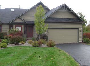 22 Old Farms Ln, Cazenovia, NY