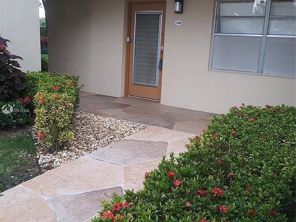 3rd image of 449 Normandy Ln #J-449