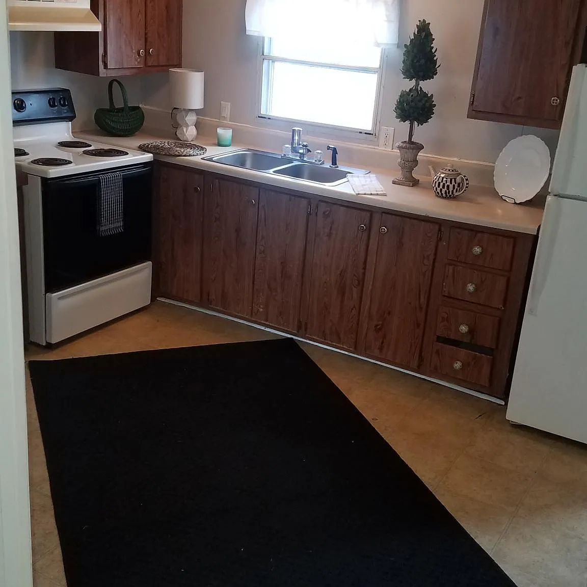 2 bed, 1040 sqft, $1,795 — Photo 3