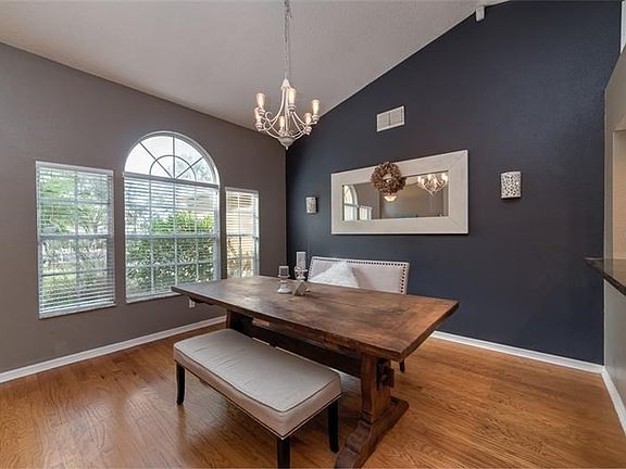 5th image of 1313 Pleasantridge Pl