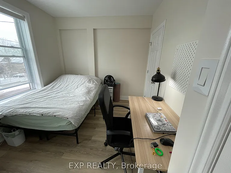 451 Sunnyside Ave — Photo 20